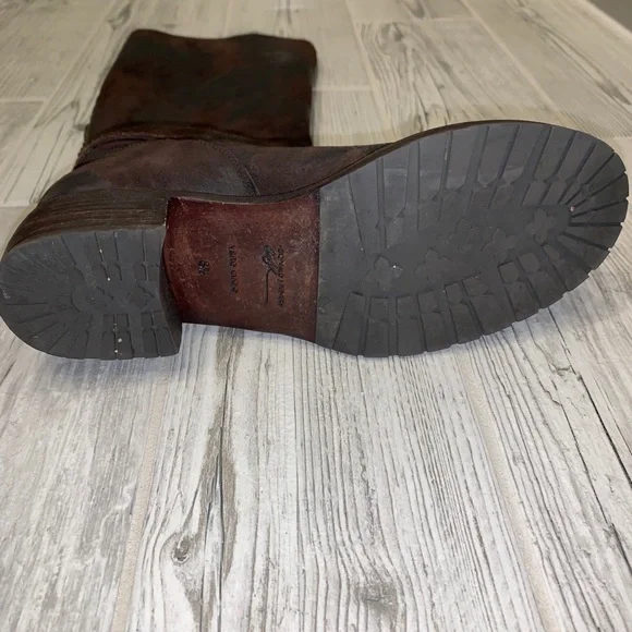 Women’s Donald J Pliner Vintage suede boots - Picture 10 of 15